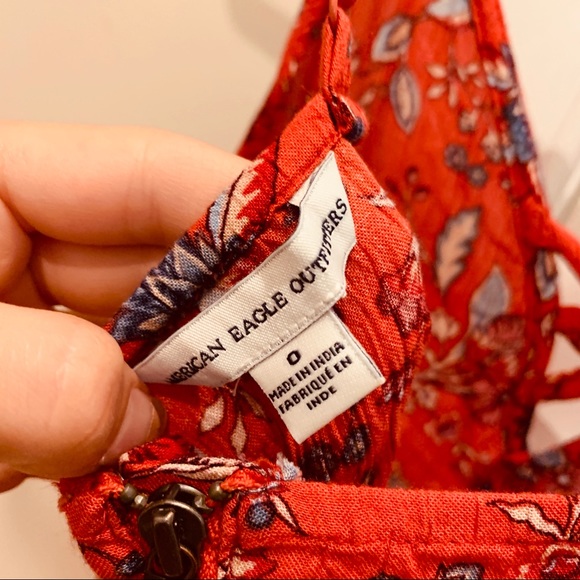 American Eagle Flowy Romper - Picture 5 of 5